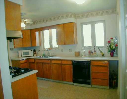 221 Tech Road Thornburg, PA 15205 - Photo 4 of 8 Gallery Image 4