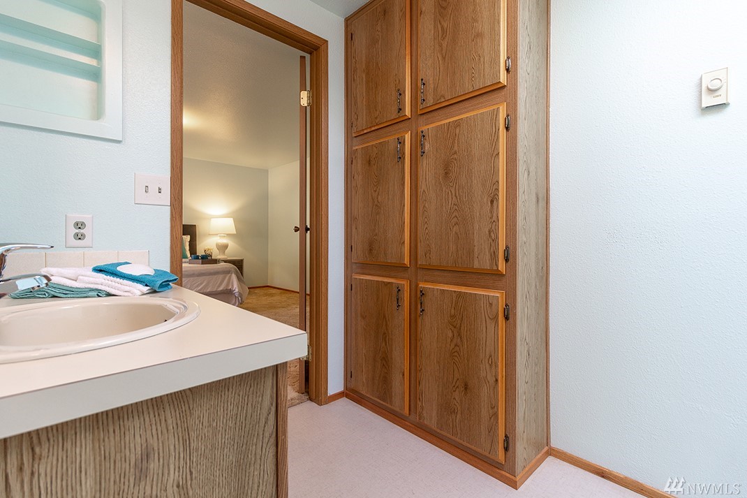 23800 7th Place West Bothell, WA 98021 - Photo 11 of 25