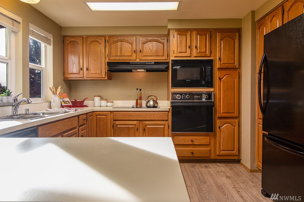 23800 7th Place West Bothell, WA 98021 - Photo 4 of 25