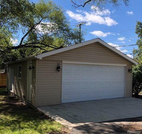 1759 Dorothea Road Berkley, MI 48072 - Photo 21 of 25