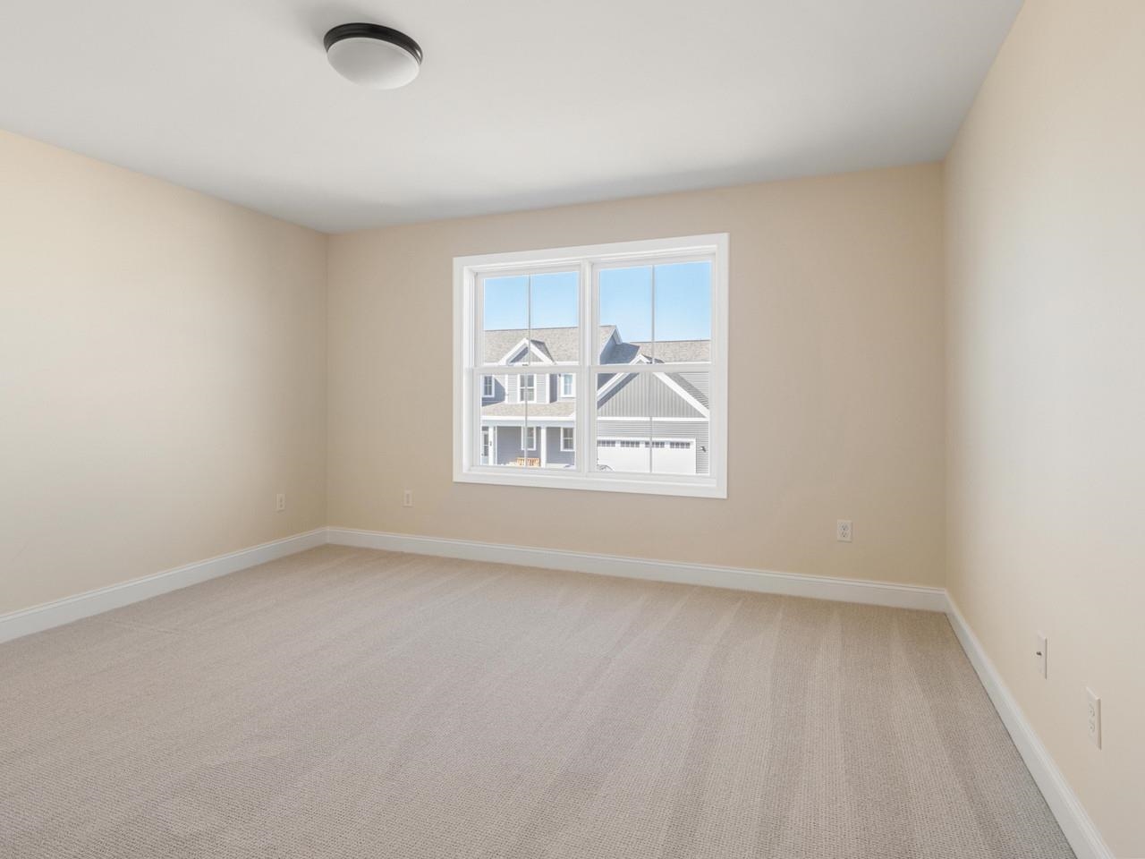 445 Old Farm Road South Burlington, VT 05403 - Photo 16 of 40