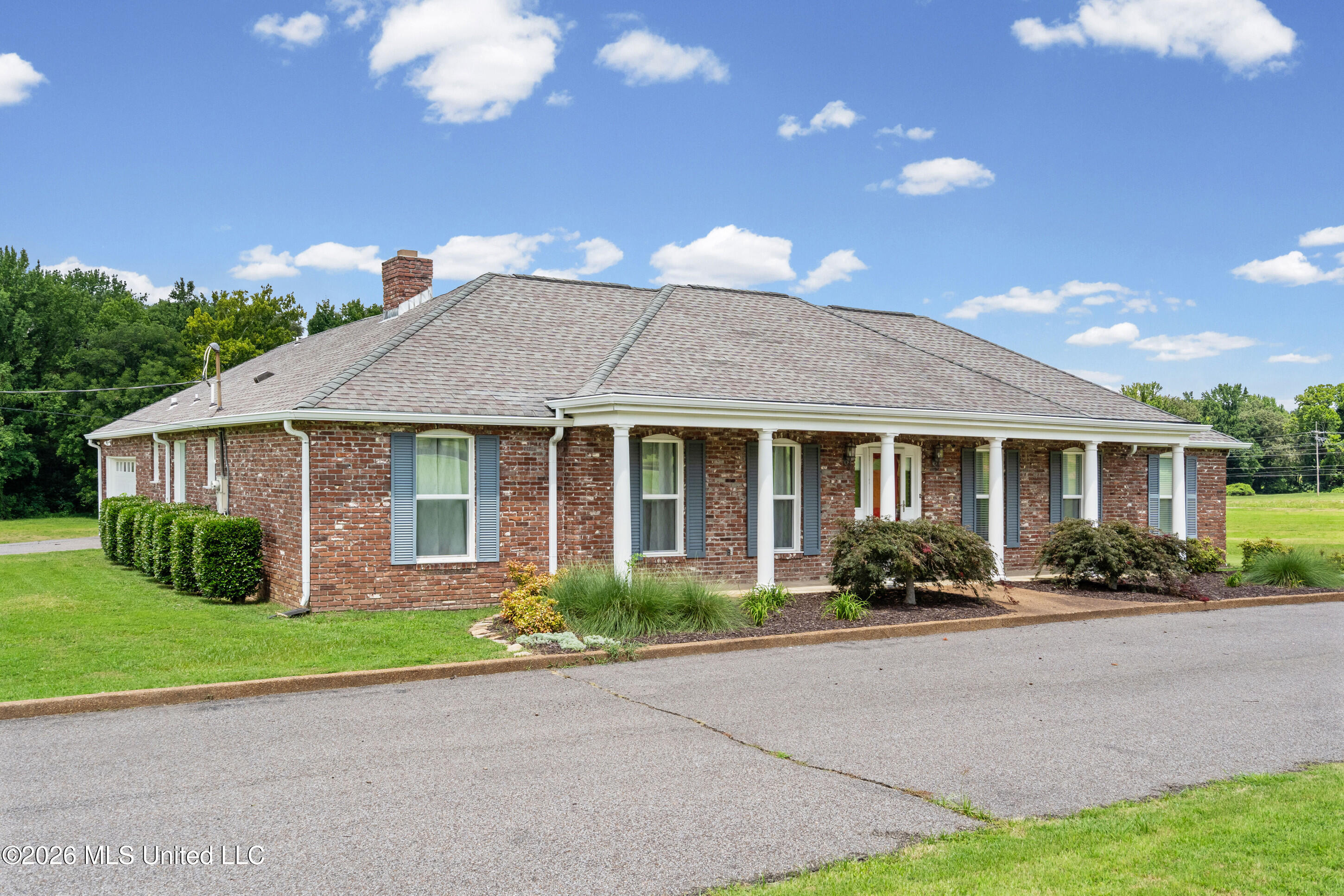 123 Malone Road South Hernando, MS 38632 - Photo 3 of 39 _dsc5463_print