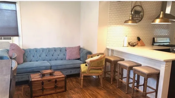 $1,900 | 124 Prentice Avenue, Pawtucket, RI 02860