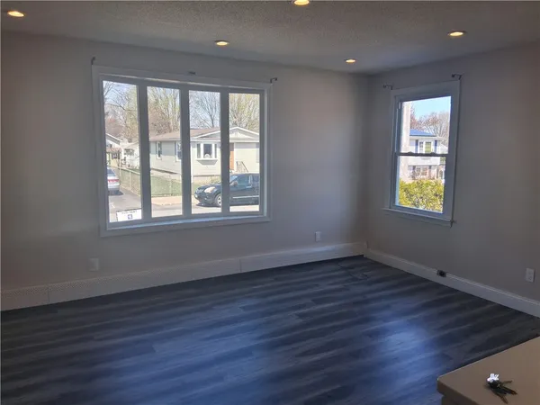 $1,800 | 124 Prentice Avenue, Pawtucket, RI 02860