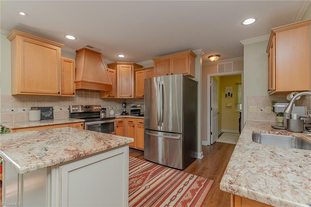 116 Cinnamon Way Clemmons, NC 27012 - Photo 19 of 46