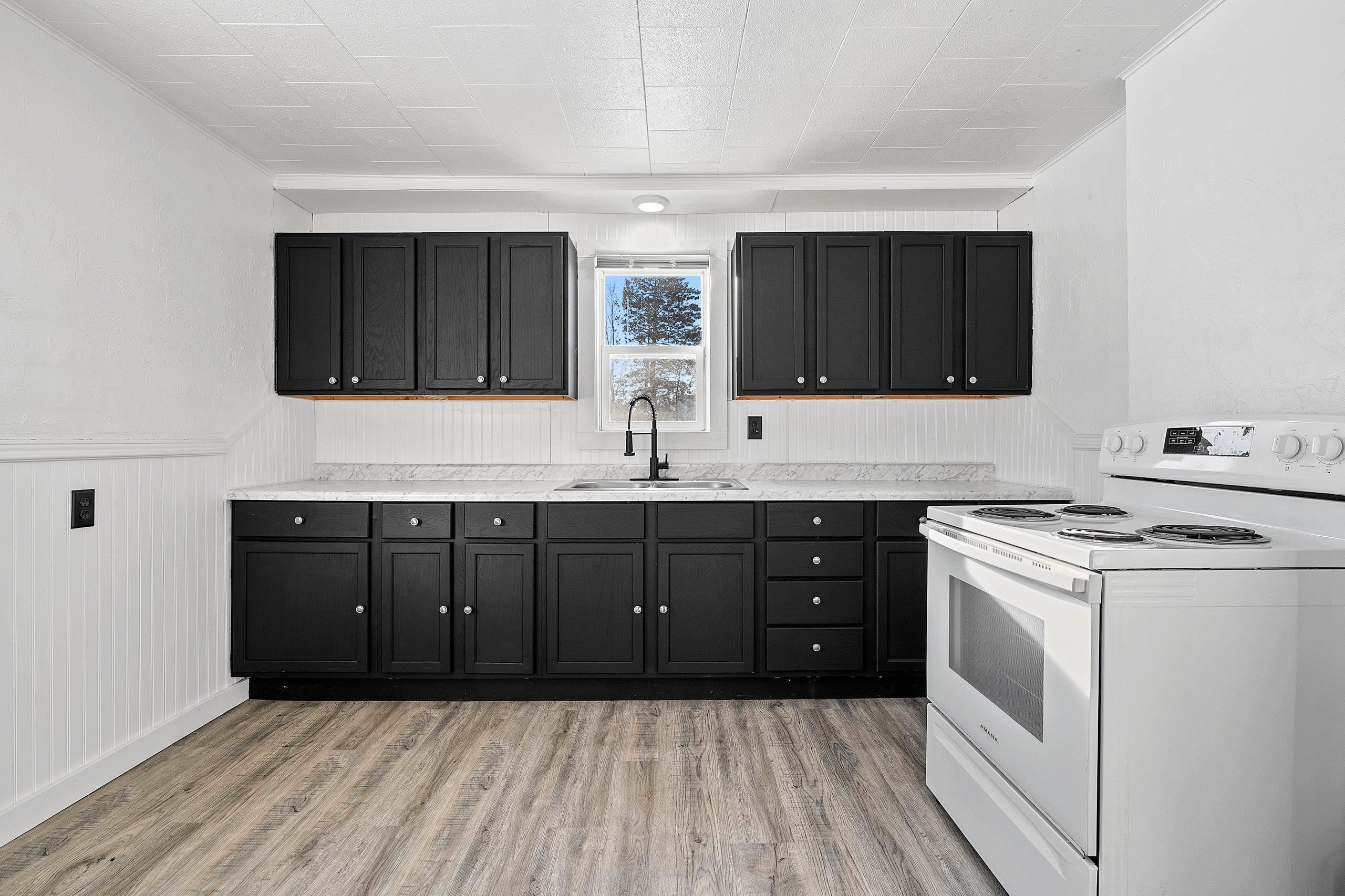 N15030 Grant Street Amberg, WI 54102 - Photo 13 of 37