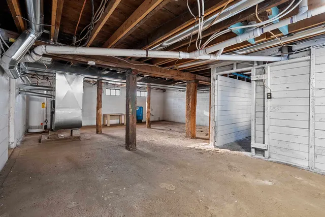 $179,900 | N15030 Grant Street, Amberg, WI 54102