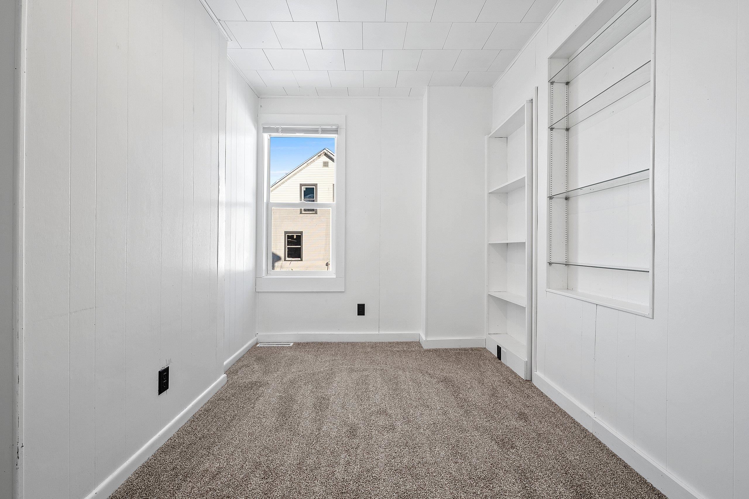 N15030 Grant Street Amberg, WI 54102 - Photo 7 of 37