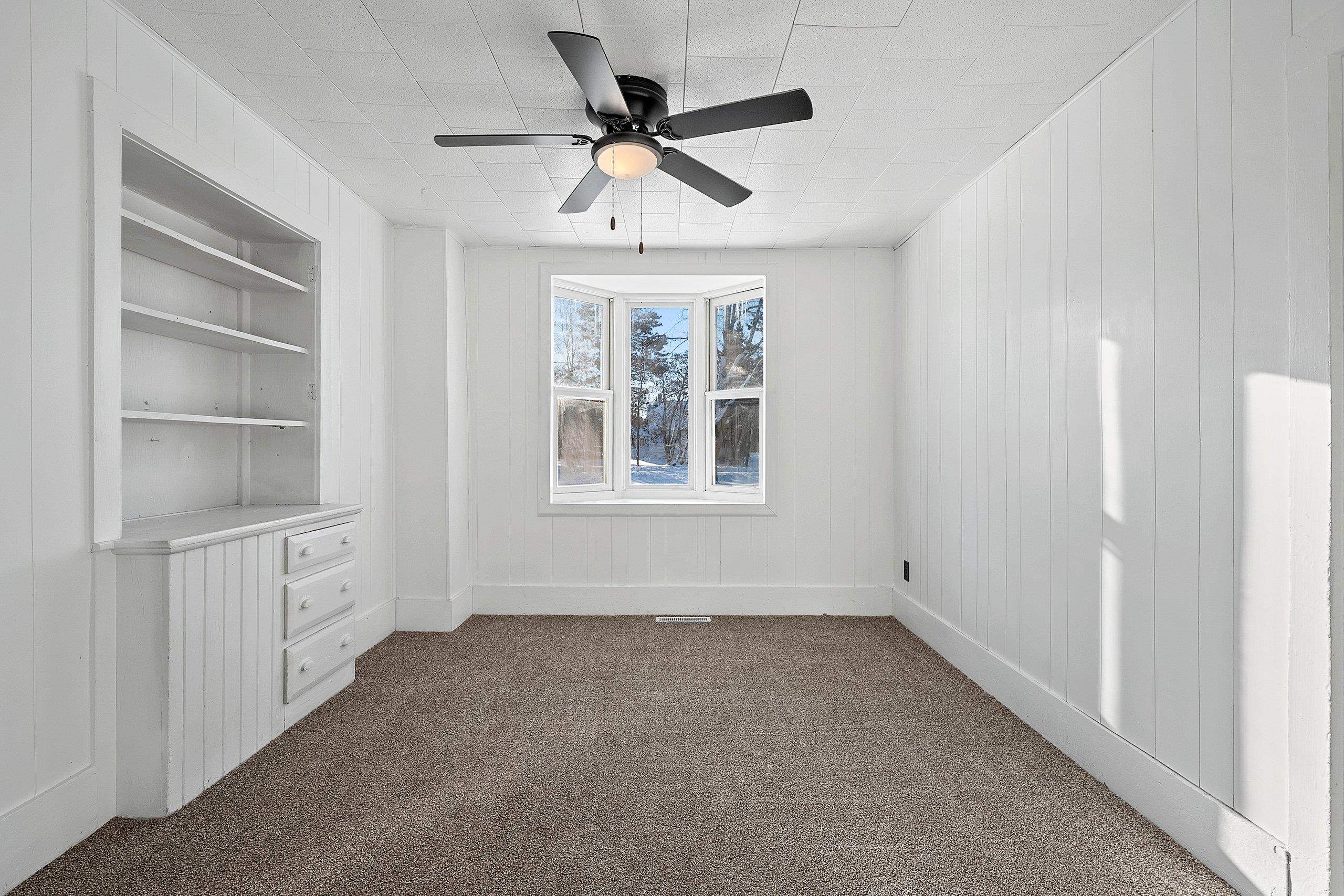 N15030 Grant Street Amberg, WI 54102 - Photo 10 of 37