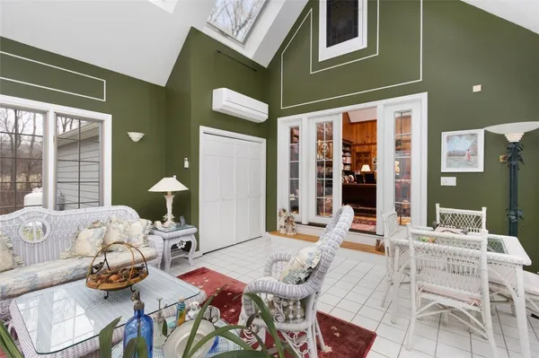 $699,900 | 38 Hartford Pike, Foster, RI 02857