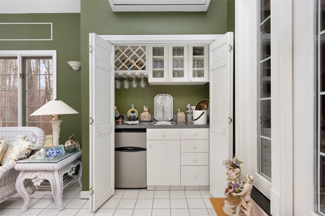 38 Hartford Pike Foster, RI 02857 - Photo 26 of 49