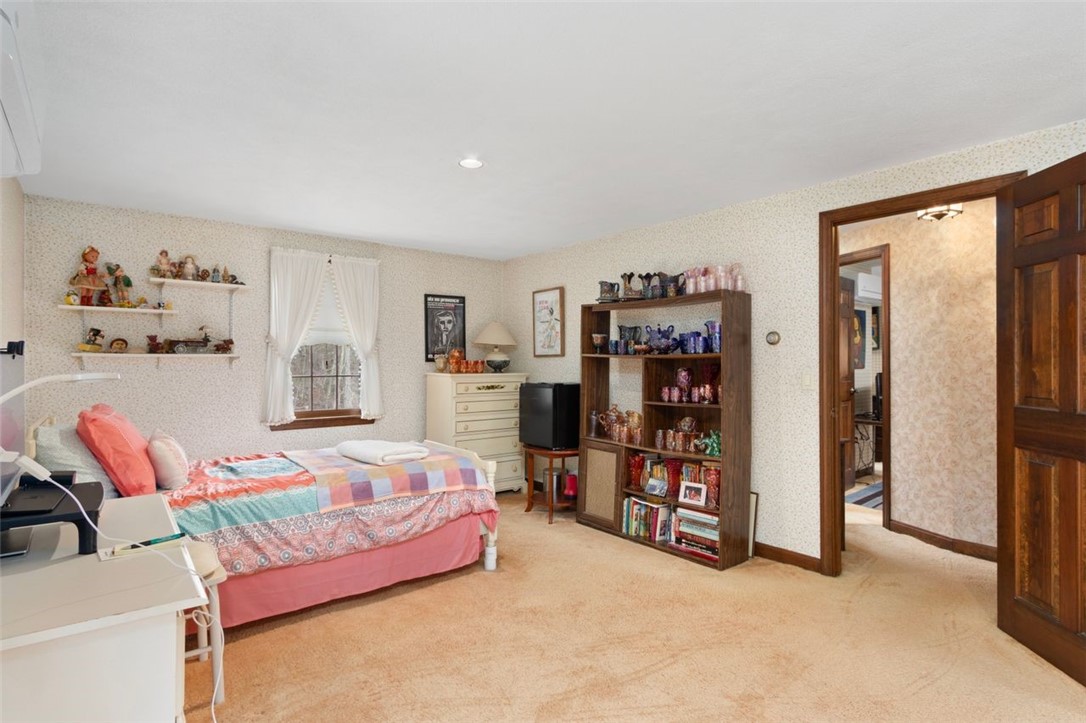 38 Hartford Pike Foster, RI 02857 - Photo 34 of 49