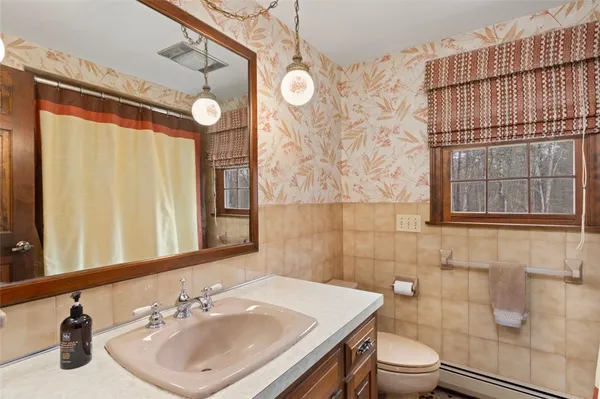$699,900 | 38 Hartford Pike, Foster, RI 02857