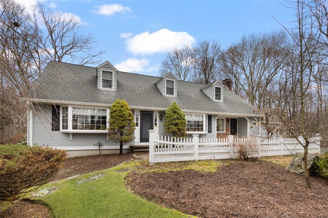 38 Hartford Pike Foster, RI 02857 - Photo 4 of 49