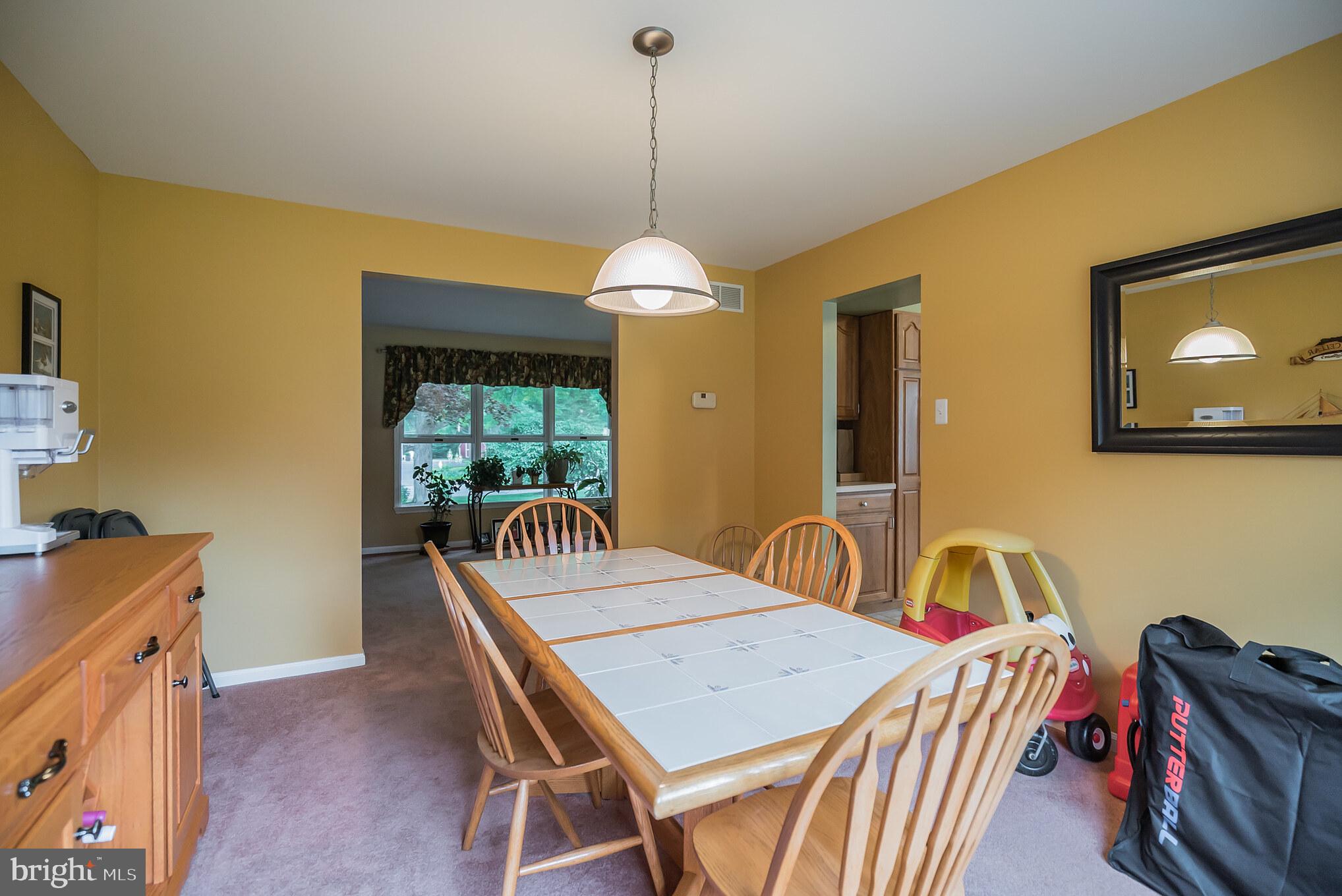 1324 Deer Run Road Hatfield, PA 19440 - Photo 7 of 27 Dining Room