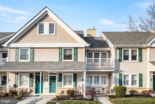 $435,000 | 4 Comly Court, Flourtown, PA 19031