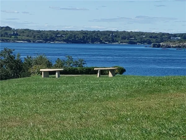 $3,500 | 65 Ridge Road, Unit P37, Newport, RI 02840