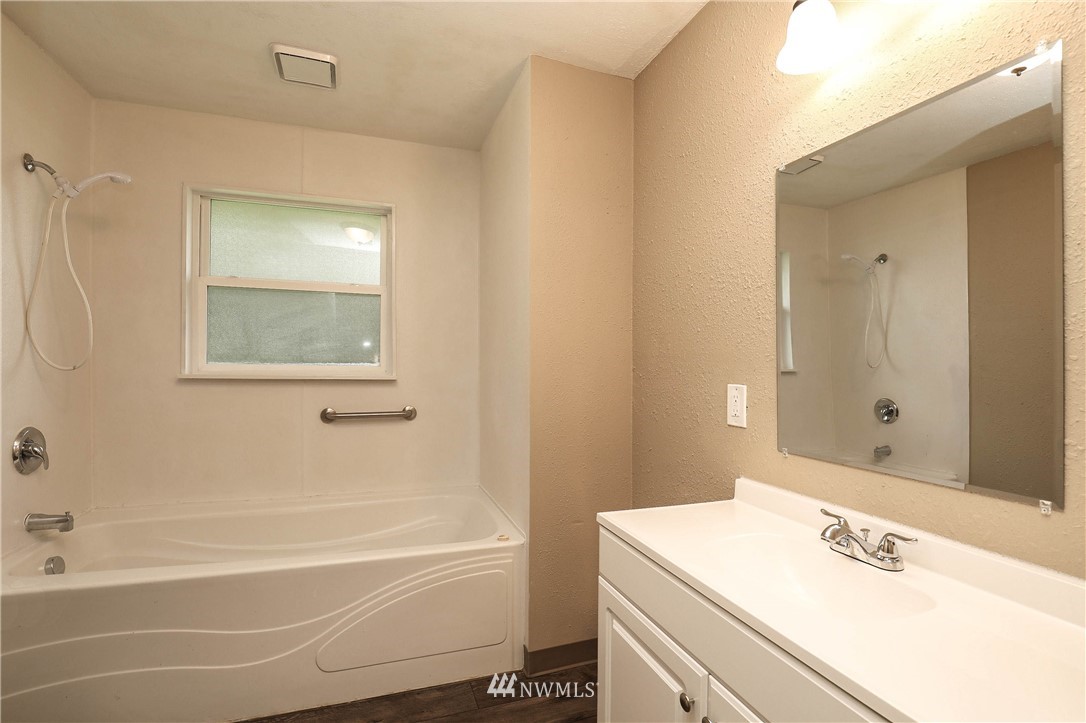 121 Damron Road Mossyrock, WA 98564 - Photo 14 of 17 Gallery Image 14