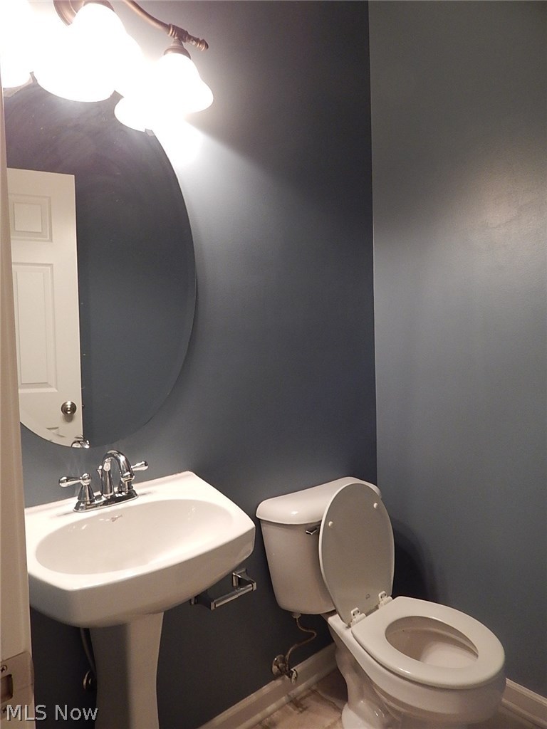 5835 Crescent Ridge Drive Independence, OH 44131 - Photo 10 of 17 Gallery Image 10