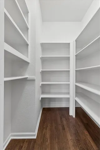 $860,000 | 5628 West 144th Street, Overland Park, KS 66223