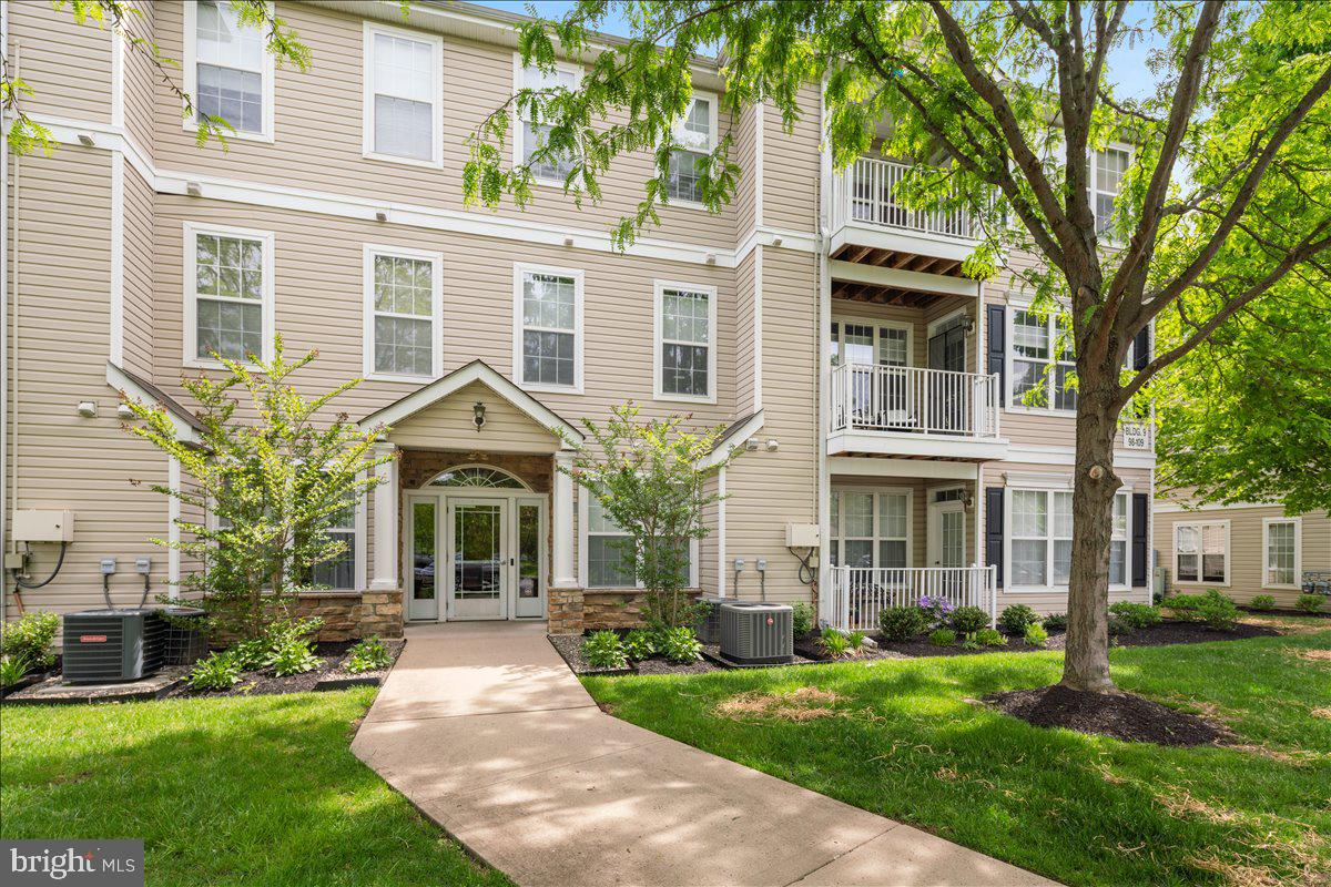 103 Kyle Way Ewing, NJ 08628 - Photo 1 of 23 Gallery Image 1