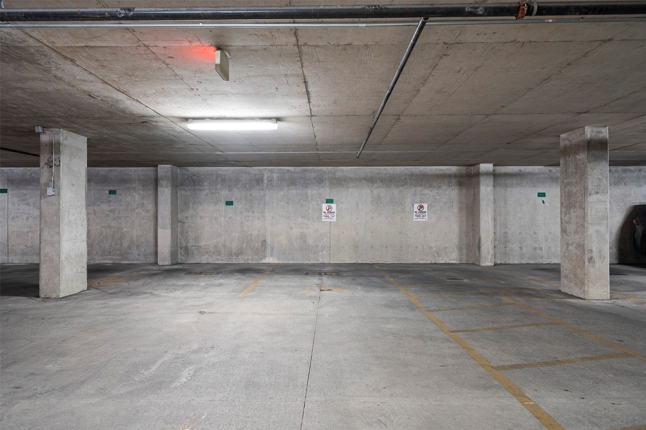 1900 Barton Springs Road, Unit 5027 Austin, TX 78704 - Photo 16 of 28 In this photo center spot and spot to right comes with unit. Able to park 3 cars
