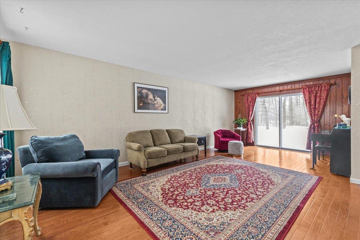 199 Oak Circle Colchester, VT 05446 - Photo 22 of 44