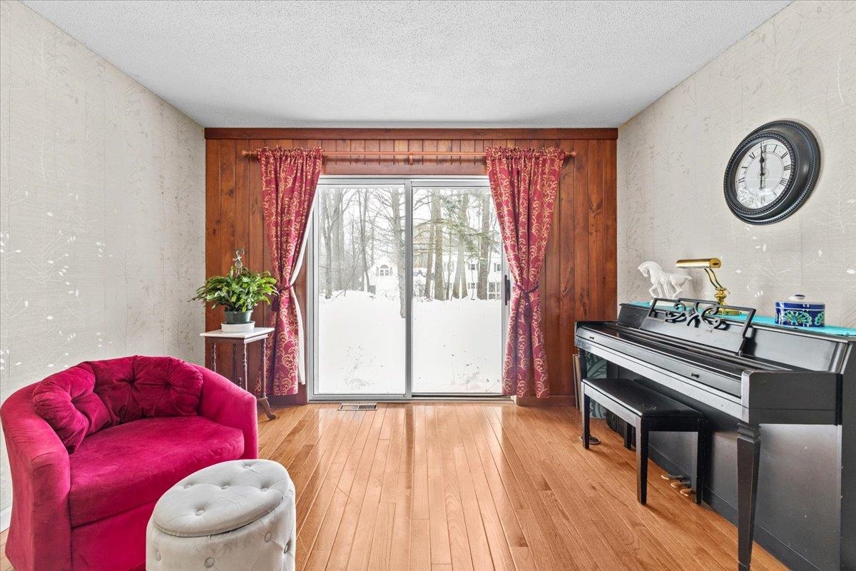 199 Oak Circle Colchester, VT 05446 - Photo 27 of 44