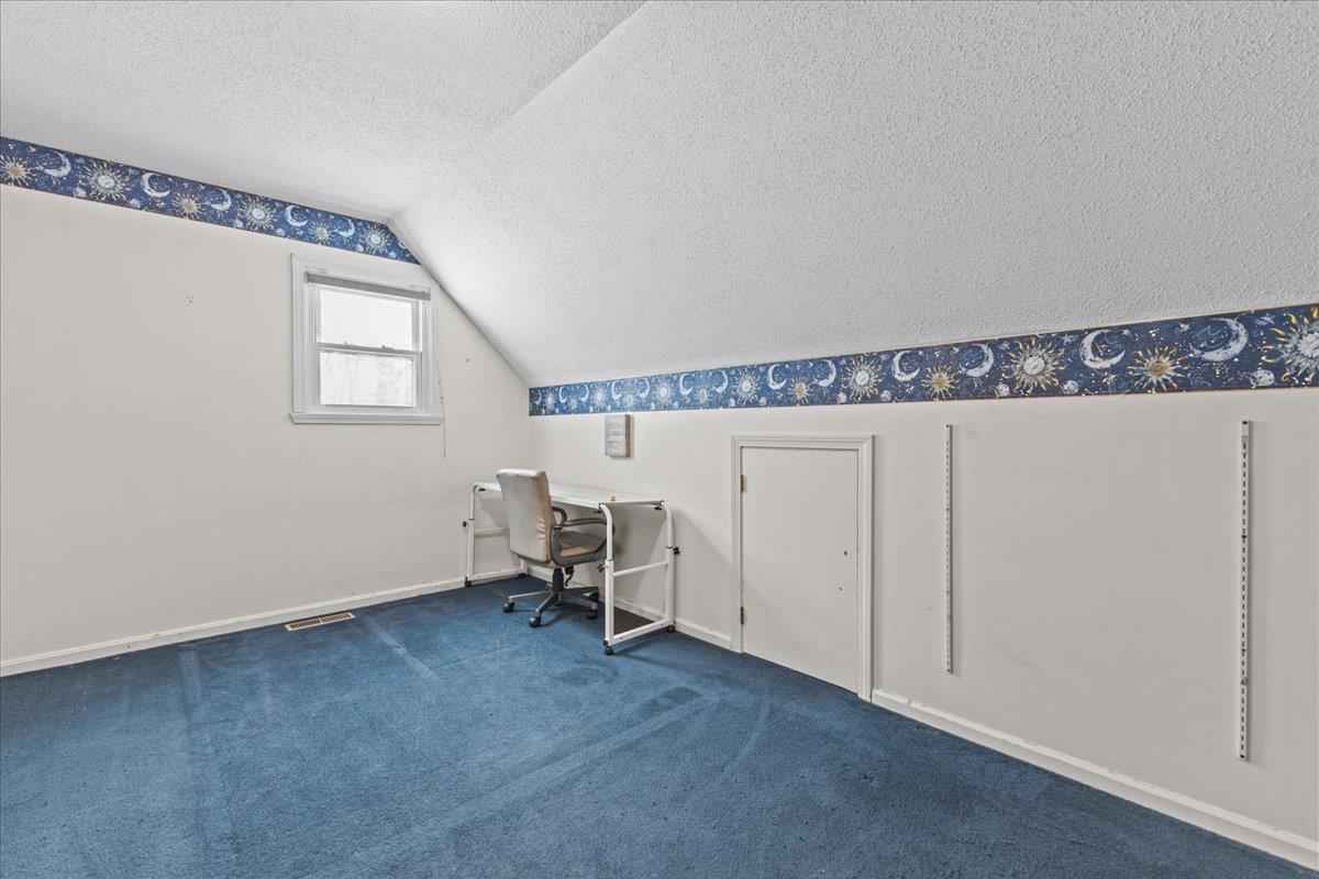 199 Oak Circle Colchester, VT 05446 - Photo 33 of 44