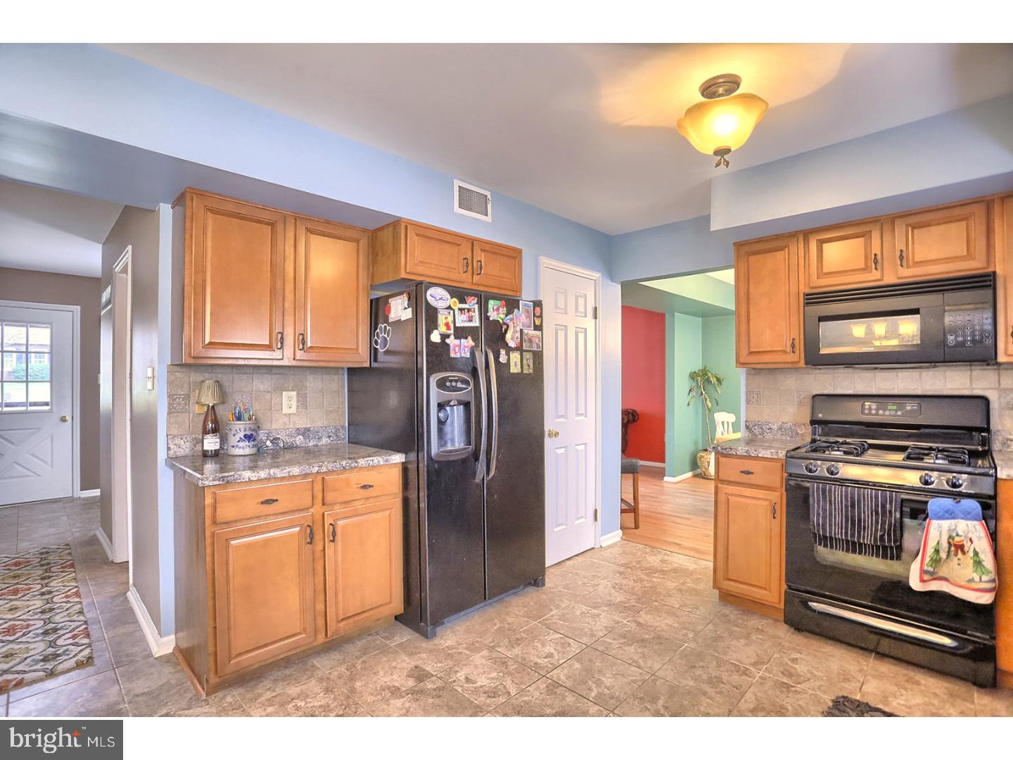 4706 Painted Sky Road Reading, PA 19606 - Photo 7 of 23 Gallery Image 7