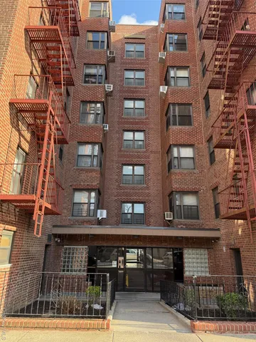 $259,999 | 32-25 88th Street, Unit 207 | Jackson Heights