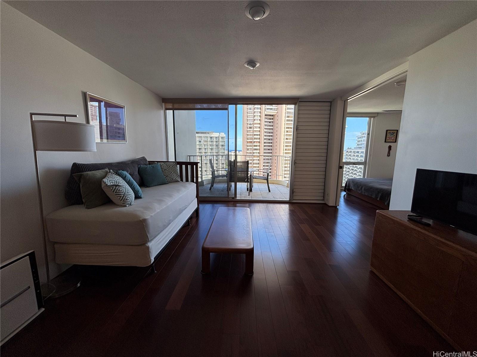 469 Ena Road, Unit 2104 Honolulu, HI 96815 - Photo 7 of 24