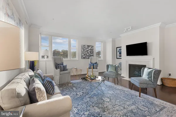 $345,000 | 801 Key Highway, Unit P70, Baltimore, MD 21230