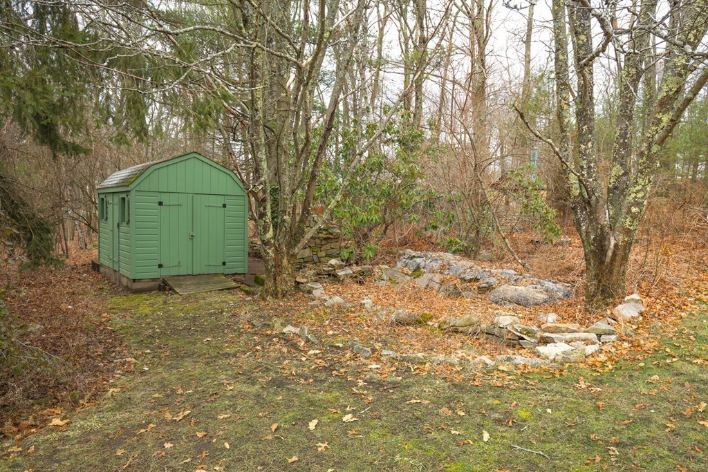 11 Upper Gore Road Webster, MA 01570 - Photo 29 of 30 Gallery Image 29