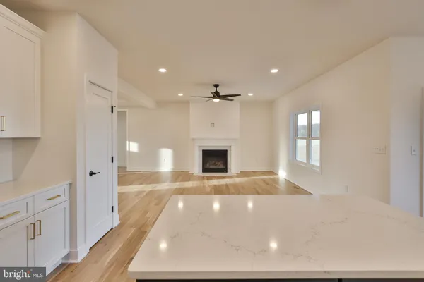$685,000 | 448 Long Lane Road, Walnutport, PA 18088