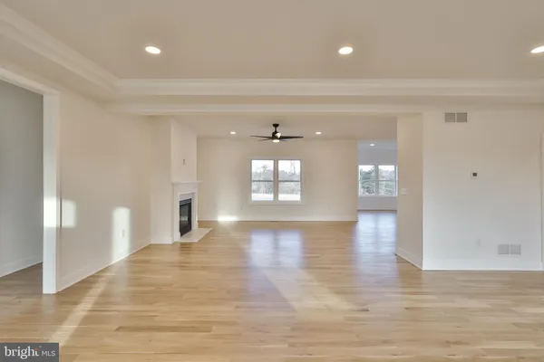 $685,000 | 448 Long Lane Road, Walnutport, PA 18088