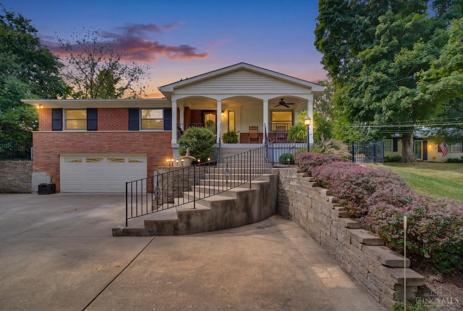 699 Eversole Road Cincinnati, OH 45230 - Photo 4 of 69 Gallery Image 4