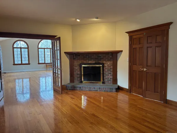 $5,400 | 38 Merriman Lane, Prospect, CT 06712