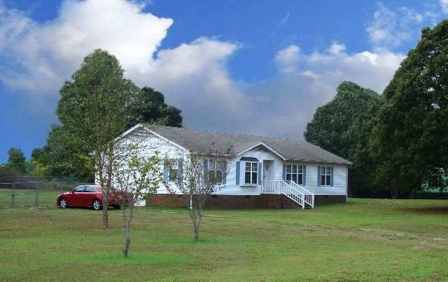 726 East Victor Hill Road Duncan, SC 29334 - Photo 1 of 14 Gallery Image 1