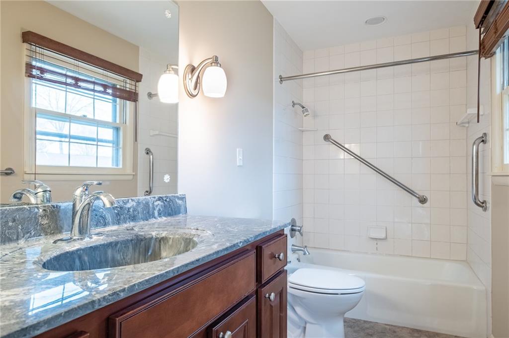 4227 Ridgeway Avenue Columbus, IN 47203 - Photo 17 of 29 Gallery Image 17