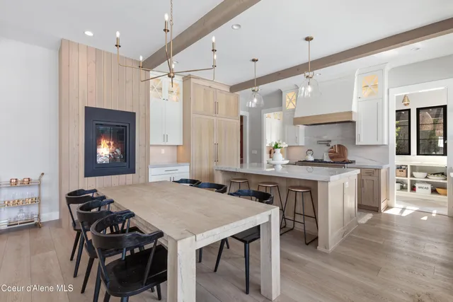 $4,500,000 | 713 North Center Valley Road, Sandpoint, ID 83864