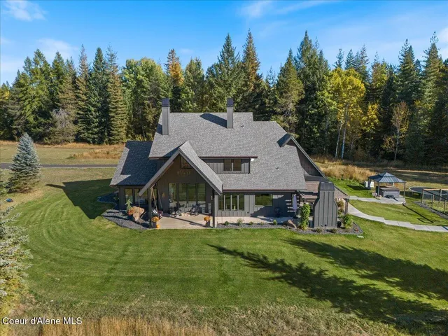 $4,500,000 | 713 North Center Valley Road, Sandpoint, ID 83864