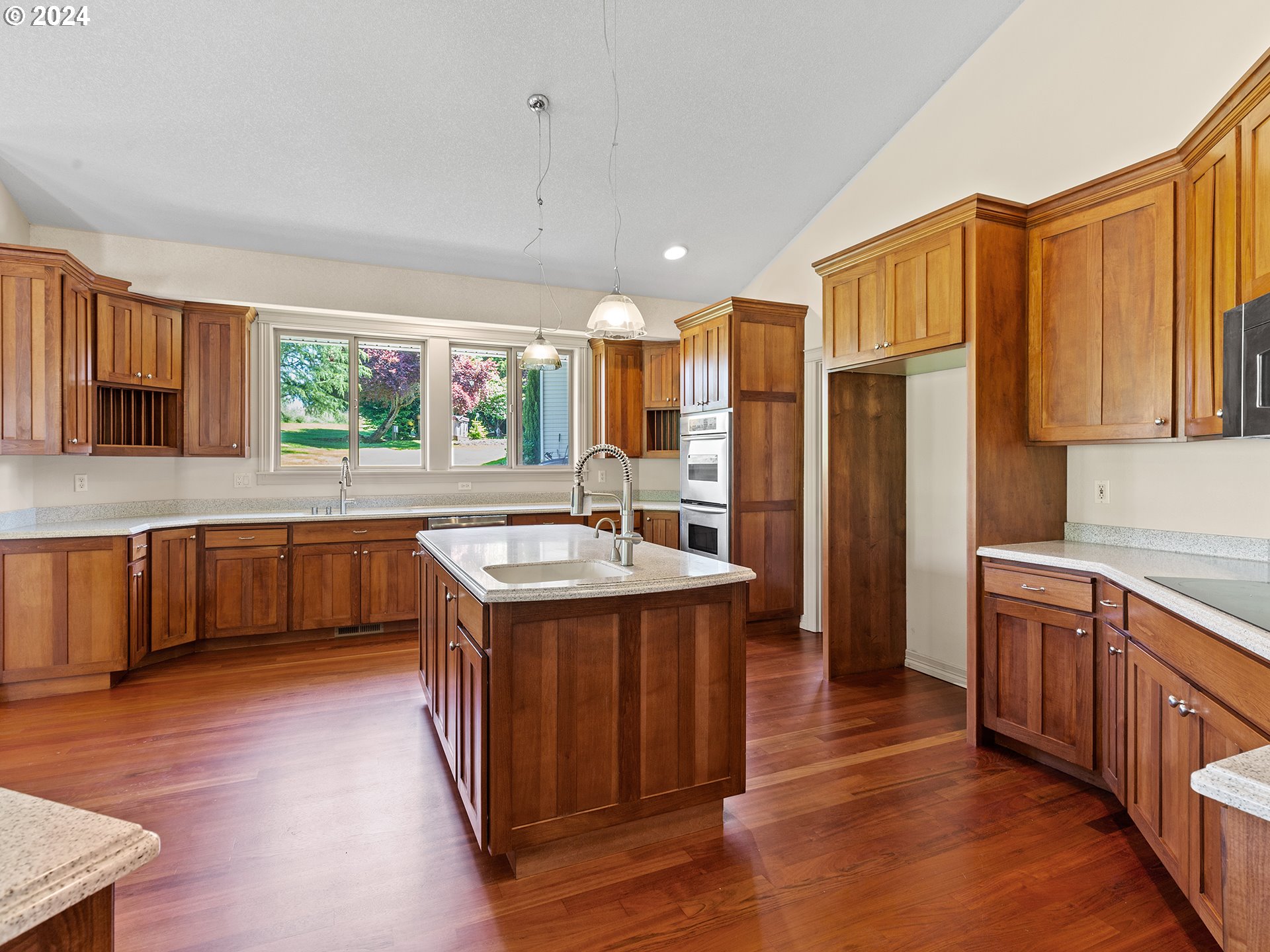 2808 Northeast 179th Street Ridgefield, WA 98642 - Photo 9 of 44