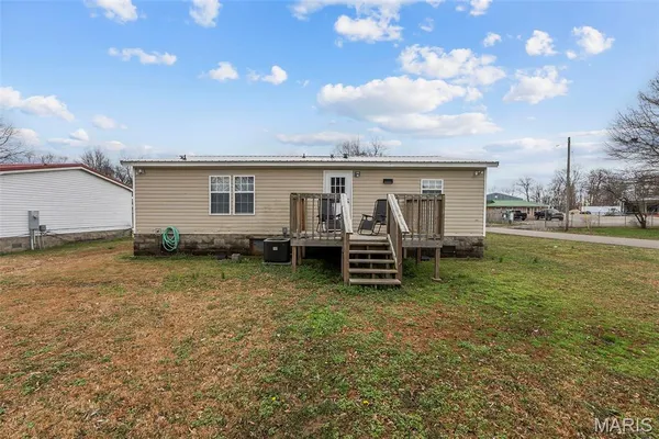 $149,900 | 331 Chester Street, Benton, MO 63736