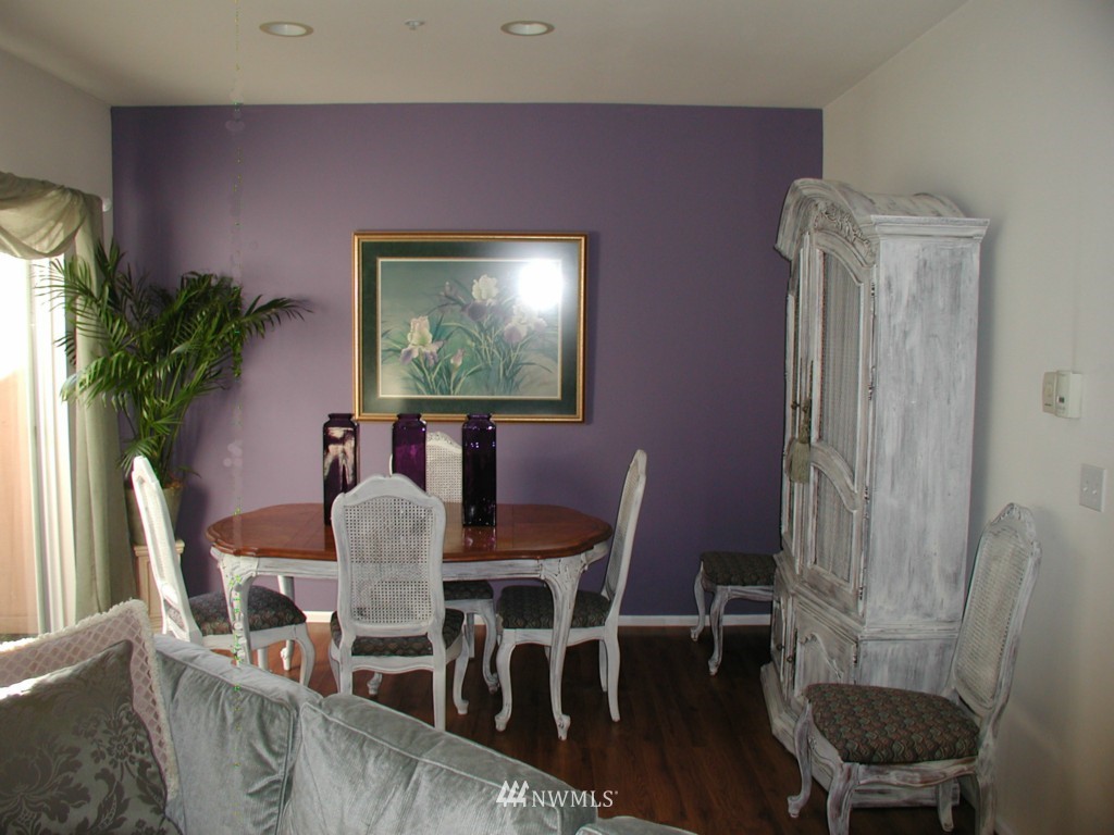 4912 Talbot Place South, Unit D Renton, WA 98055 - Photo 4 of 15