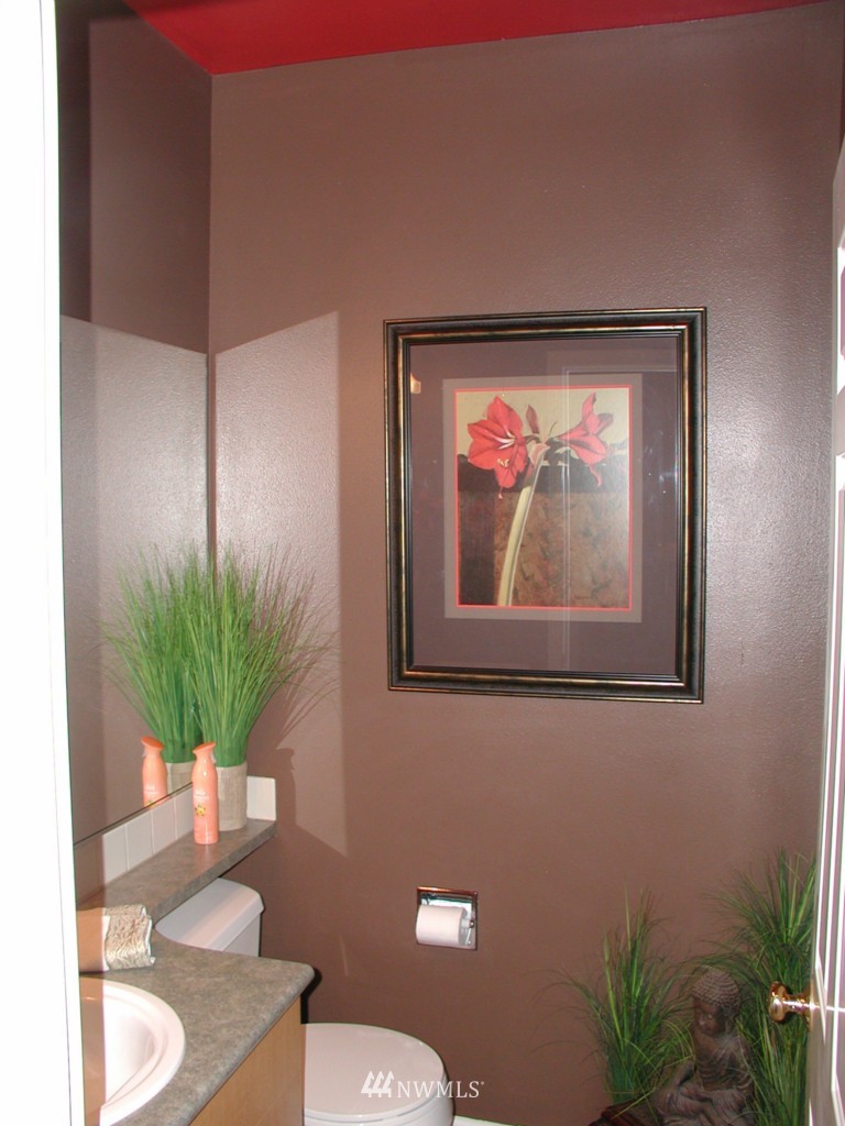4912 Talbot Place South, Unit D Renton, WA 98055 - Photo 8 of 15
