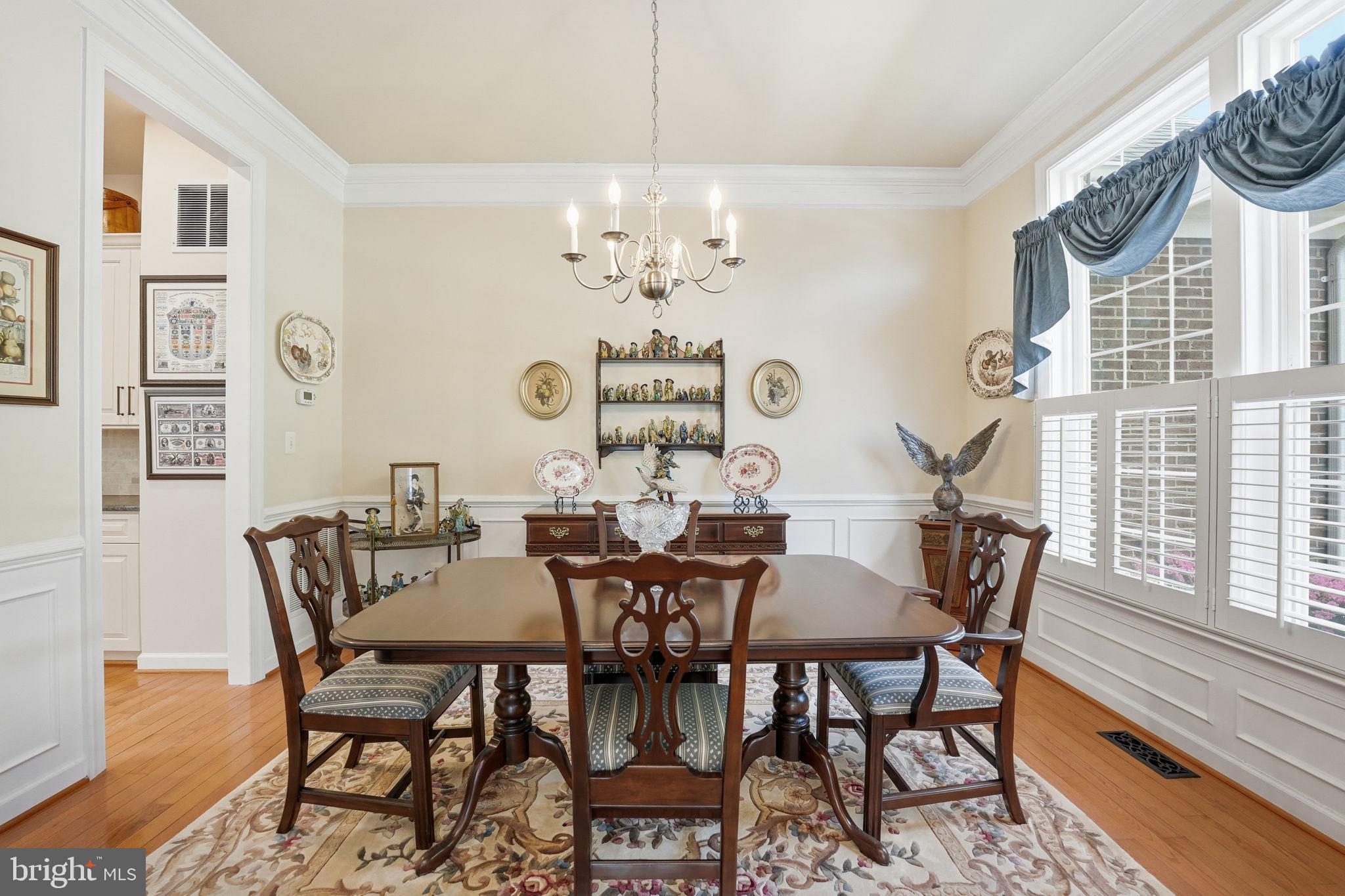 7805 Rose Garden Lane Springfield, VA 22153 - Photo 15 of 86