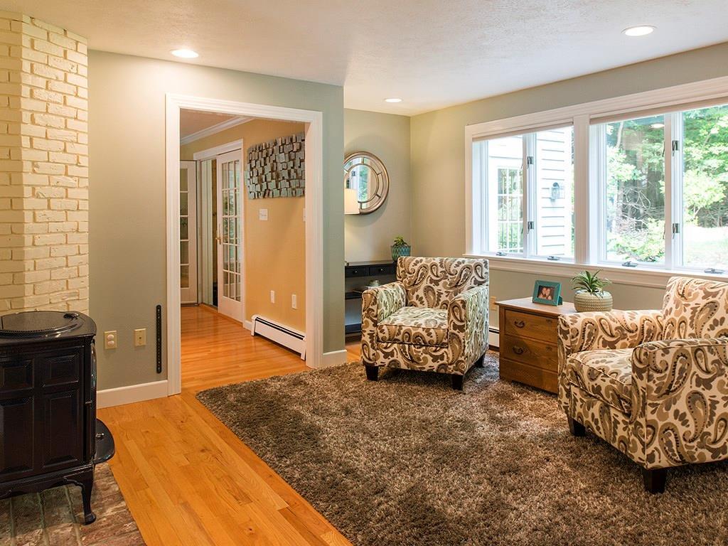 82 Desert Road Freeport, ME 04032 - Photo 5 of 17 The kitchen opens to soft seating in...