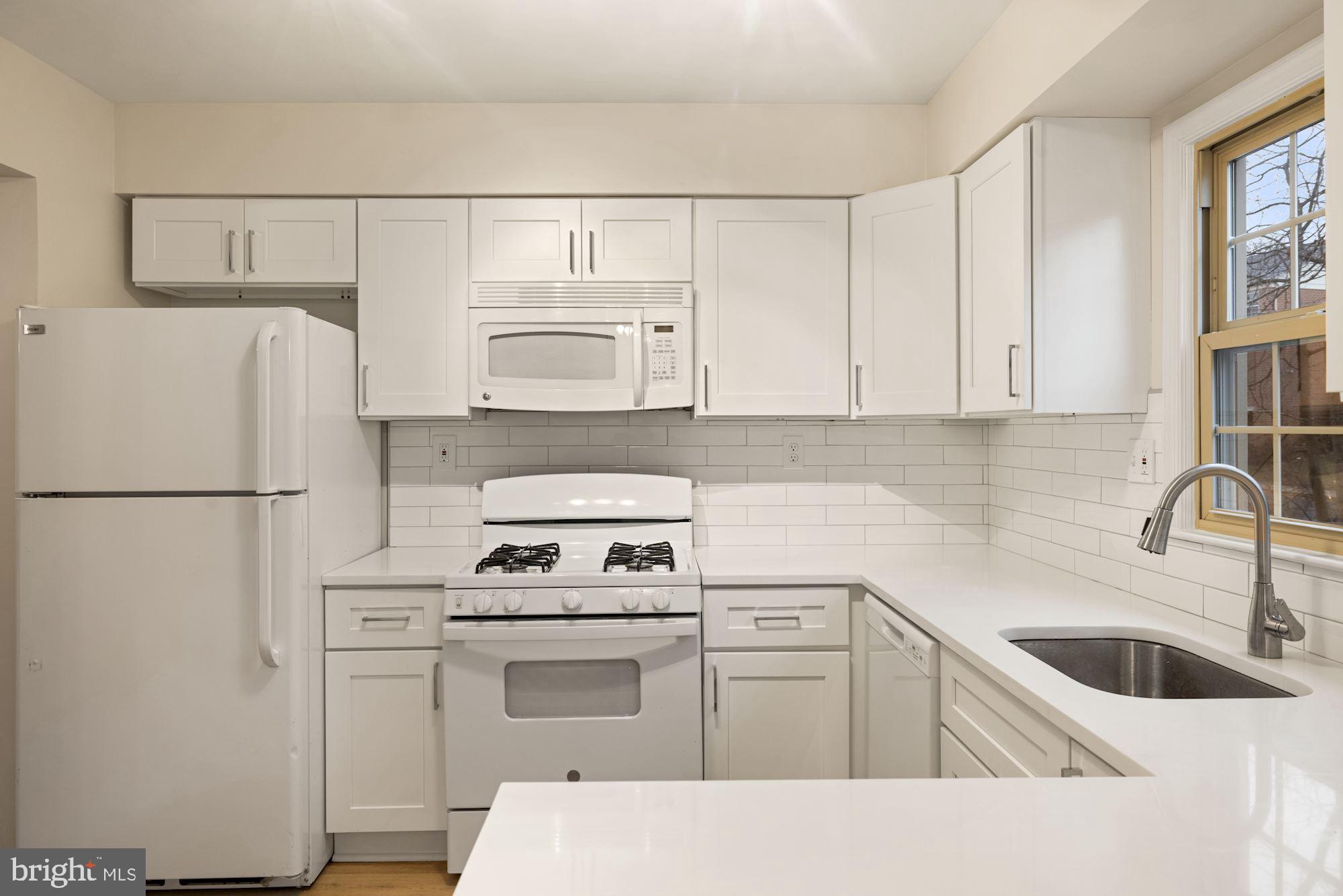 6316 Montrose Road Rockville, MD 20852 - Photo 5 of 35 Kitchen
