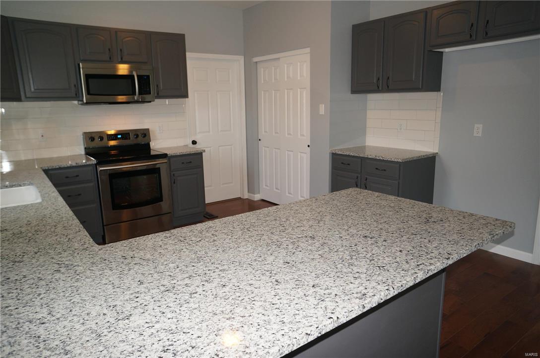 6000 Hagemann Road St. Louis, MO 63128 - Photo 4 of 29 Gallery Image 4